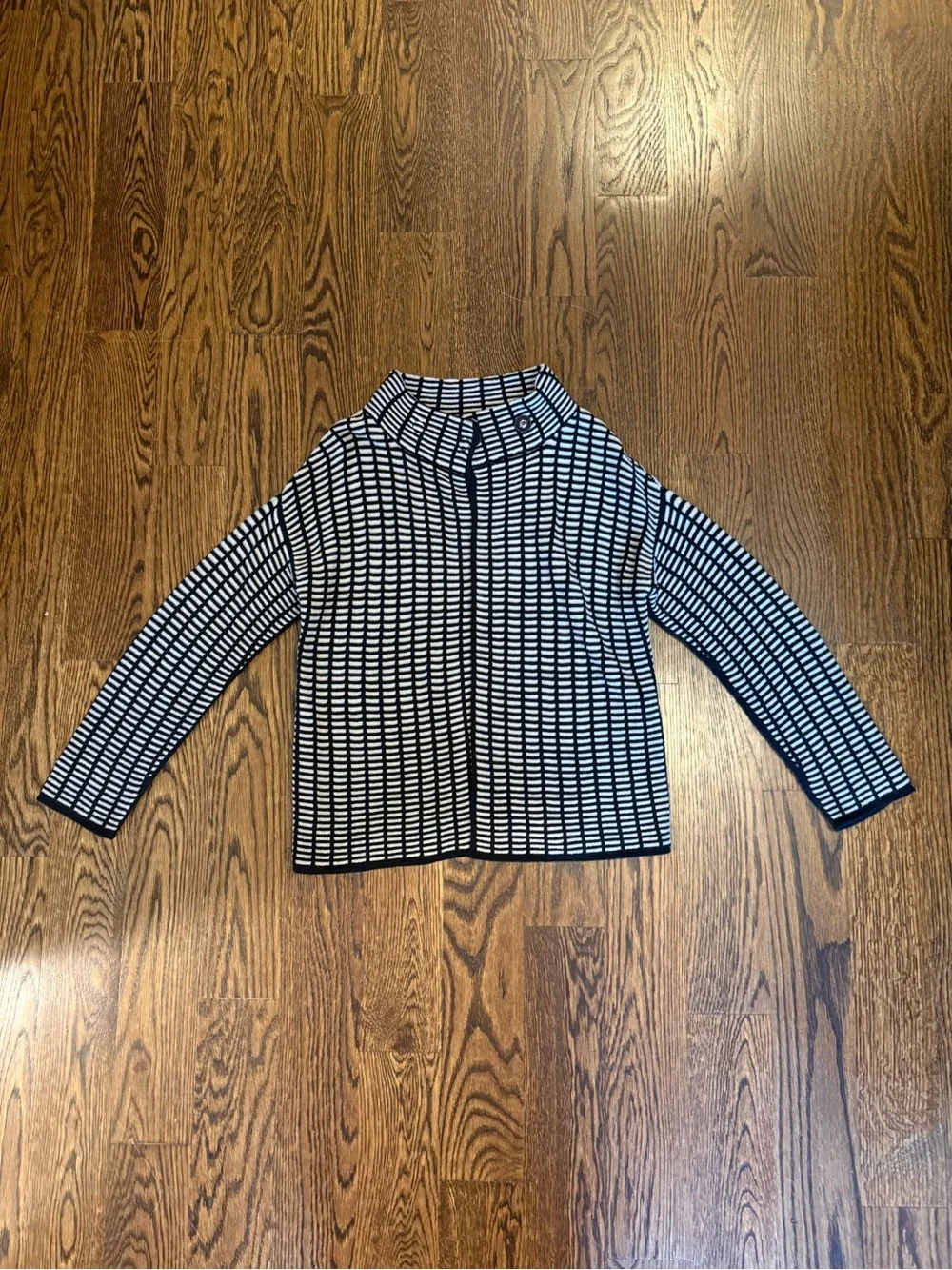 Armani Collezioni Black and White Textured Knit Top